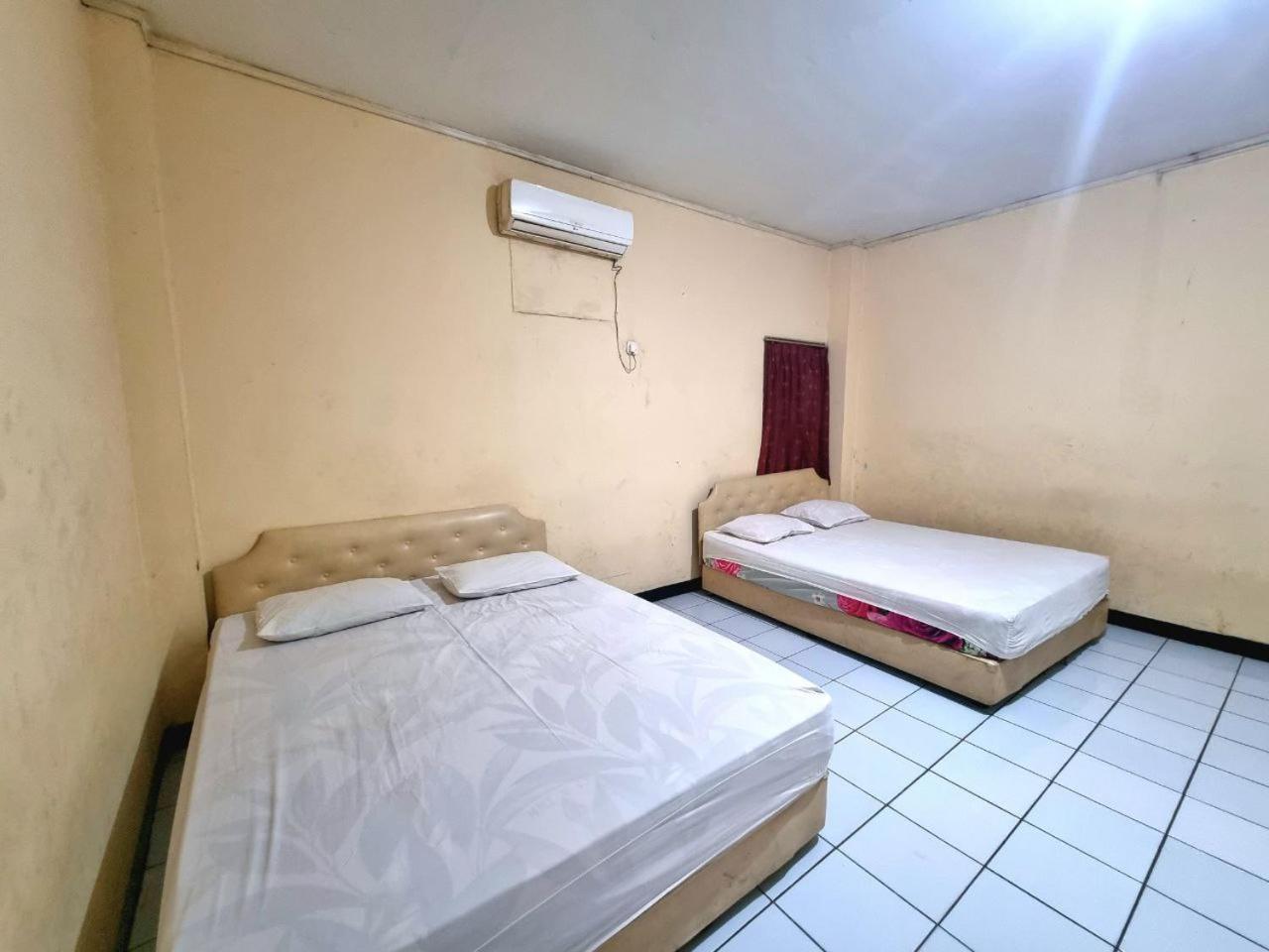 Hotel Harapan Jaya Jakarta Ngoại thất bức ảnh