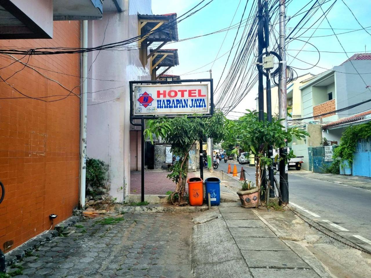 Hotel Harapan Jaya Jakarta Ngoại thất bức ảnh